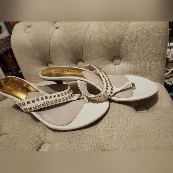 MICHAEL Michael Kors Alexi Mid Heel Studded Thong Sandal - Picture 3 of 6